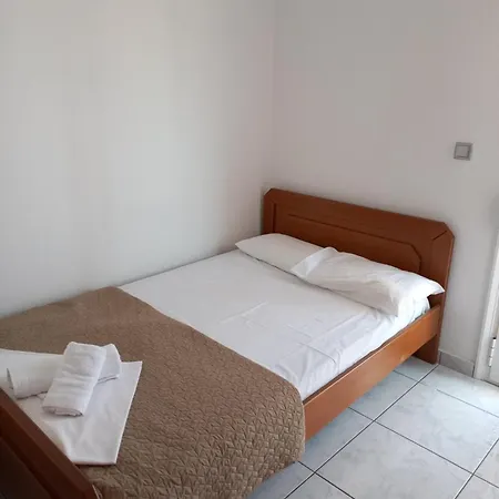 Tall House בית נופש *